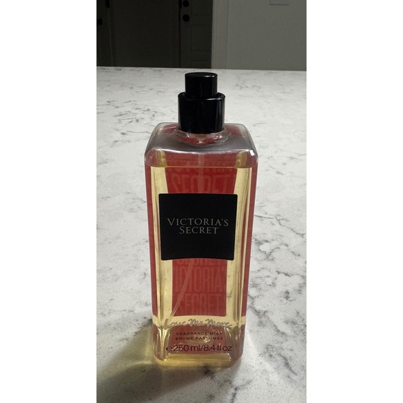 Rare Discontinued Victoria's Secret Love Me More Fragrance Mist 8.4oz New No Cap